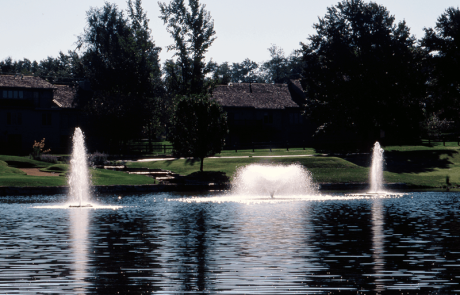 Blue Hills Floating Fountain